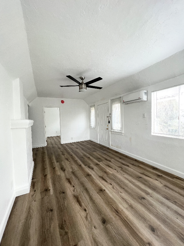 Building Photo - 4153 Monroe St