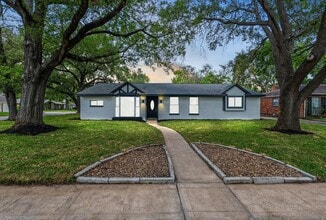 Building Photo - 10730 Wickersham Ln
