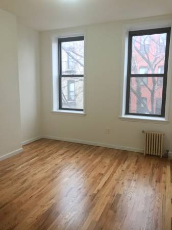 Building Photo - 317 58th St