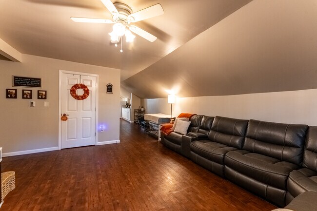Foto del edificio - 1333 Saint Johns Ln