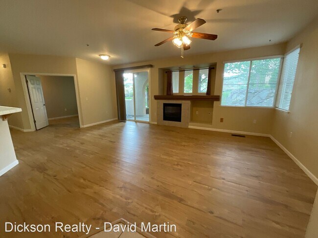 Building Photo - 2 br, 2 bath House - 6140 Ingleston Dr. Un...