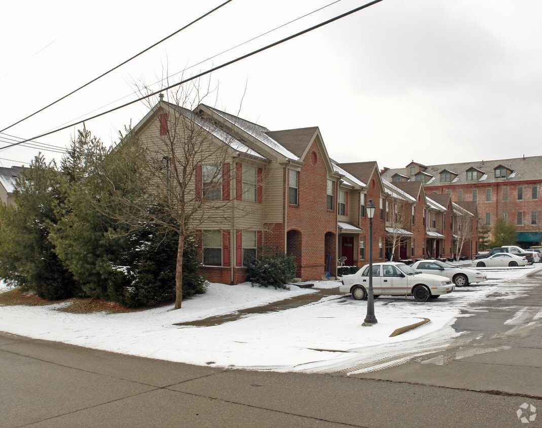 Building Photo - Marietta Mills Apartments