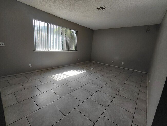 Foto del edificio - 111 Greenbriar Townhouse Way