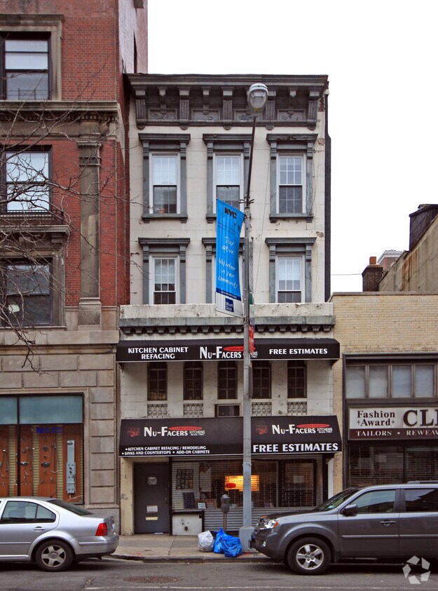 Building Photo - 1460 Lexington Ave
