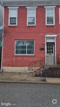 Building Photo - 257 W Rowe St