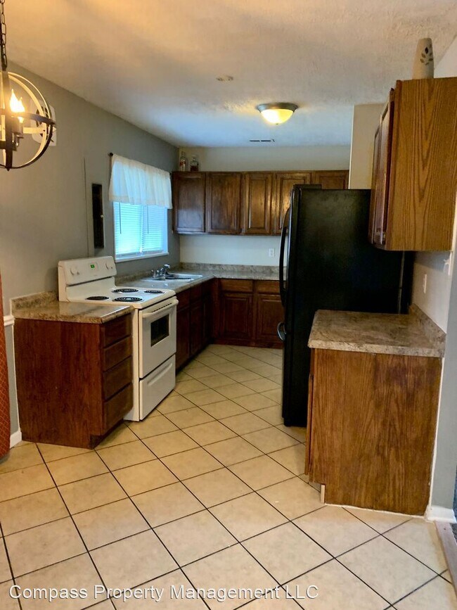 Foto del edificio - 4 br, 1.5 bath House - 1998 Britton Dr