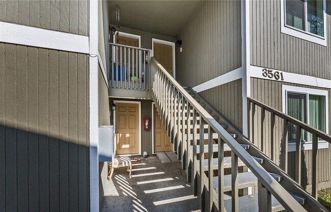 Building Photo - 3561 S G St