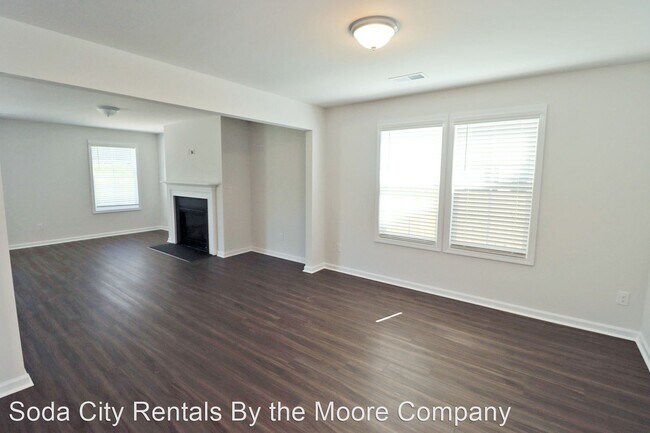 Building Photo - 3 br, 2.5 bath House - 929 Wolfsburg Road