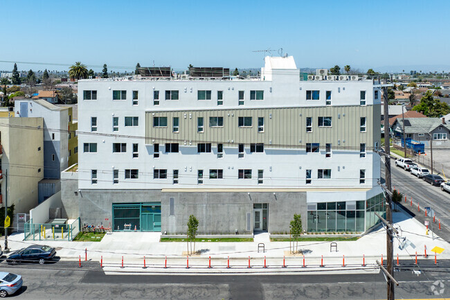 Alternative Photo - Main Street Apartments