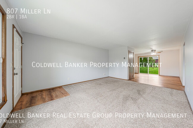 Building Photo - 807 Miller Ln