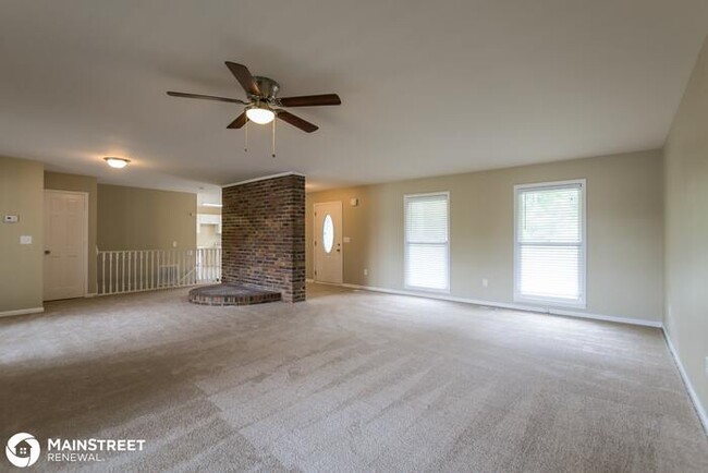 Building Photo - 633 Stone Harbor Pkwy SW, Marietta, GA 30060