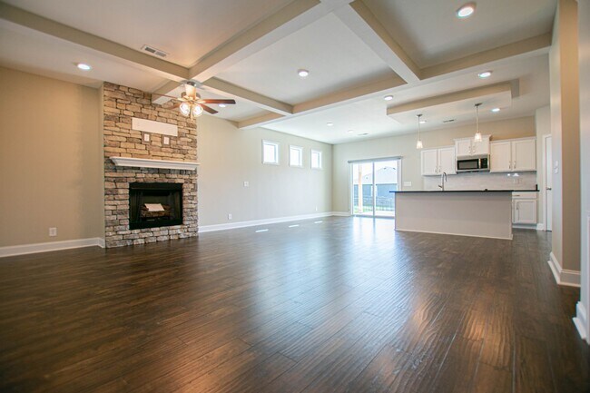 Foto del edificio - Pet Friendly Four Bedroom!