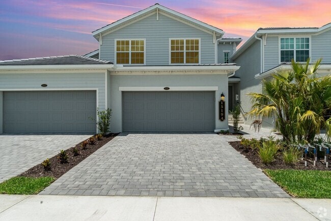 Building Photo - 15194 Bluffton Ln