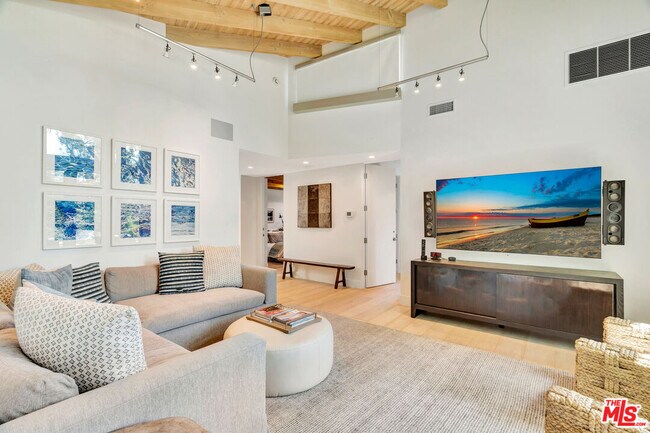 Foto del edificio - 28775 Sea Ranch Way