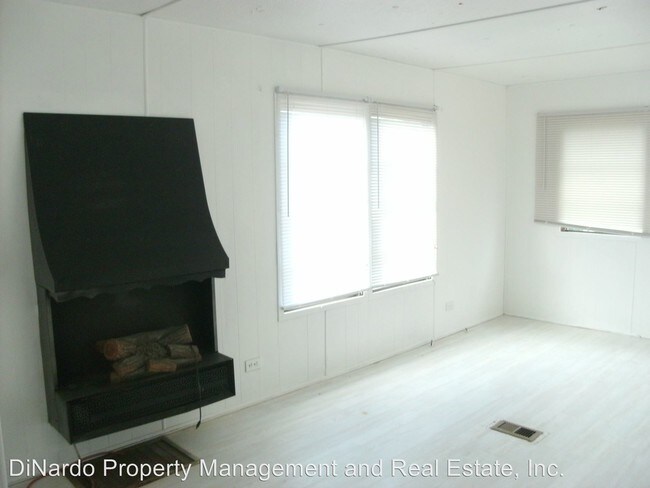 Foto del edificio - 2 br, 1 bath House - 5422 Rogers Ave