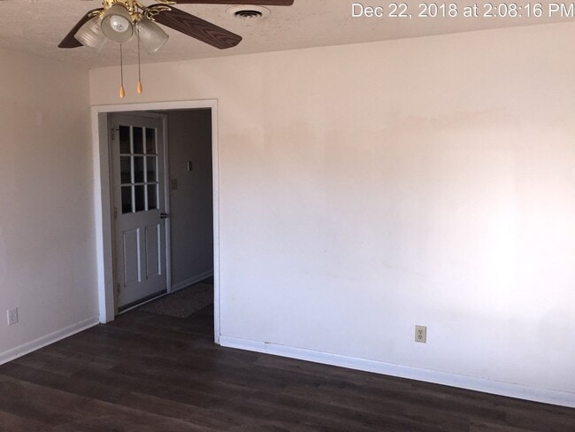 Building Photo - 6506 Delliert Ct