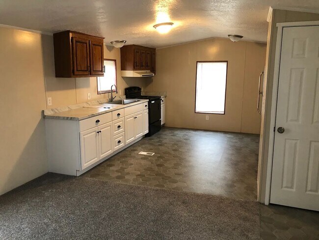 Foto del edificio - Great 2 bedroom 1 bathroom home in North Pointe!