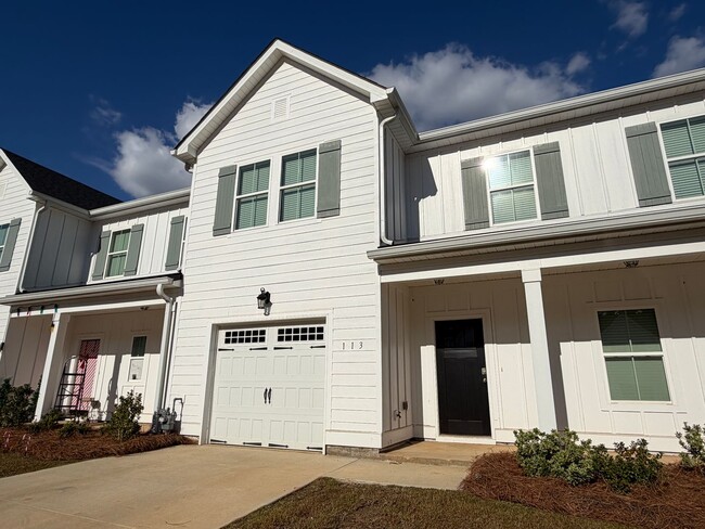 Building Photo - 113 Alva Ct