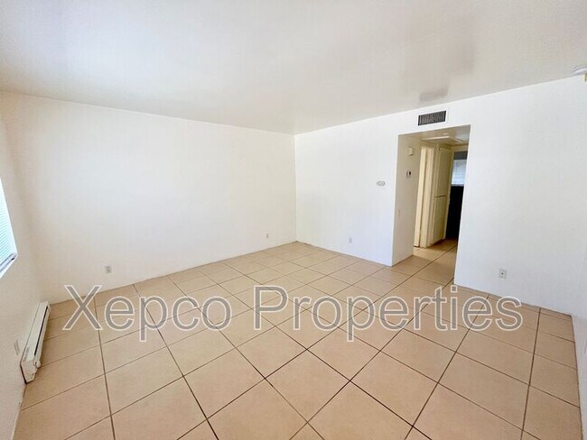 Foto del edificio - 594 E Chuckwalla Rd