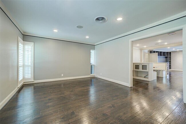 Foto del edificio - 3522 Merrick St