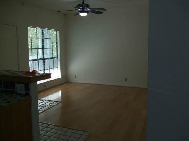 Foto del edificio - 303 W 35th St