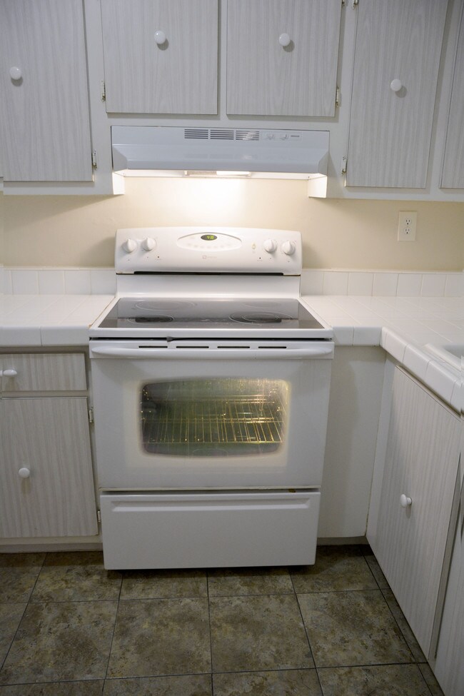 Foto del edificio - 2498 SW 17th Ave