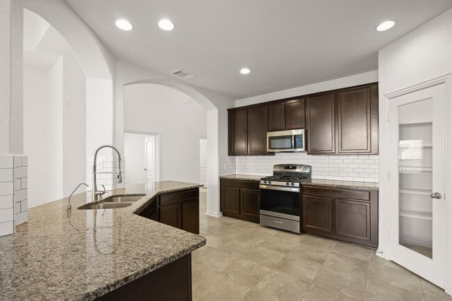 Building Photo - 167 Brazil Dr