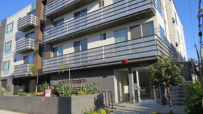 Front of building - 11260 Mississippi Ave