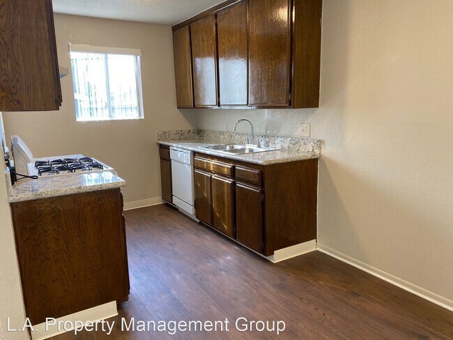 Foto del edificio - 24851 Walnut St