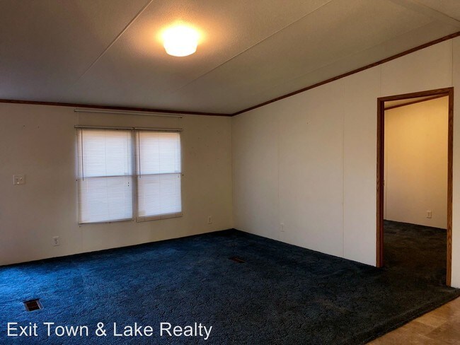 Building Photo - 3 br, 2 bath House - 140 Piney Point Circle