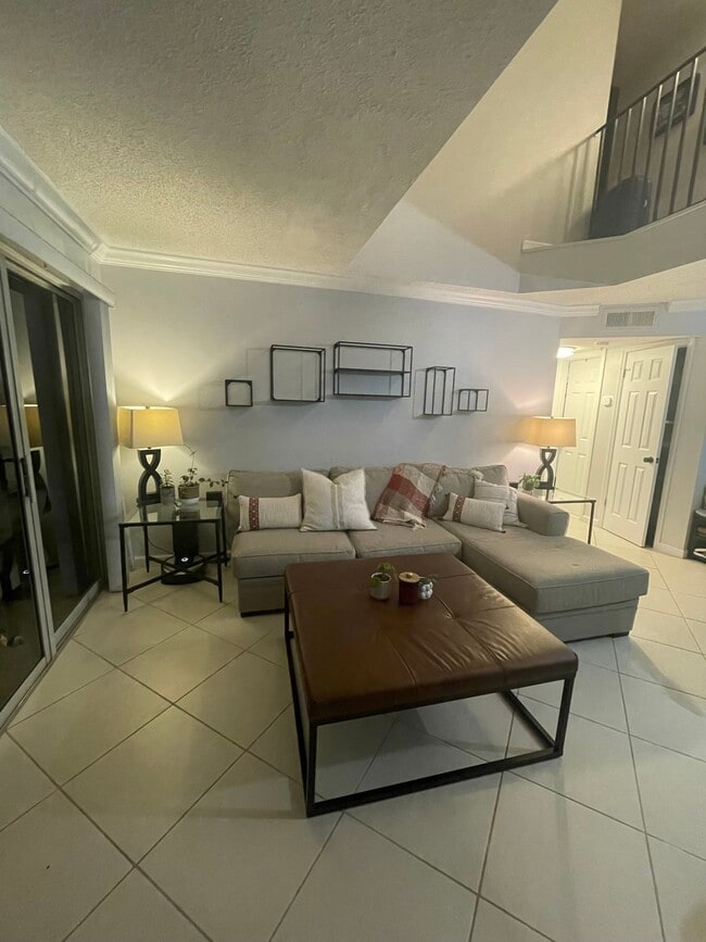Building Photo - 2400 Feather Sound Dr