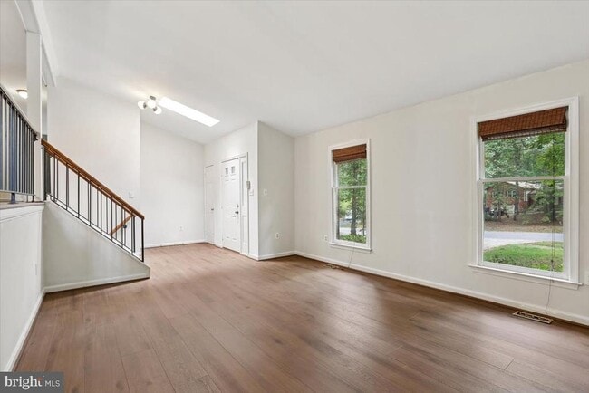 Foto del edificio - 12540 Cavalier Dr