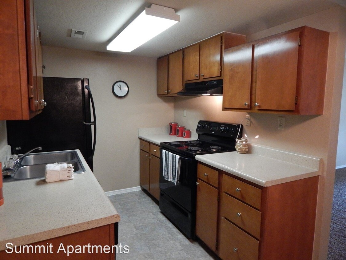 411 W K Pl, Jenks, OK 74037 Room for Rent in Jenks, OK