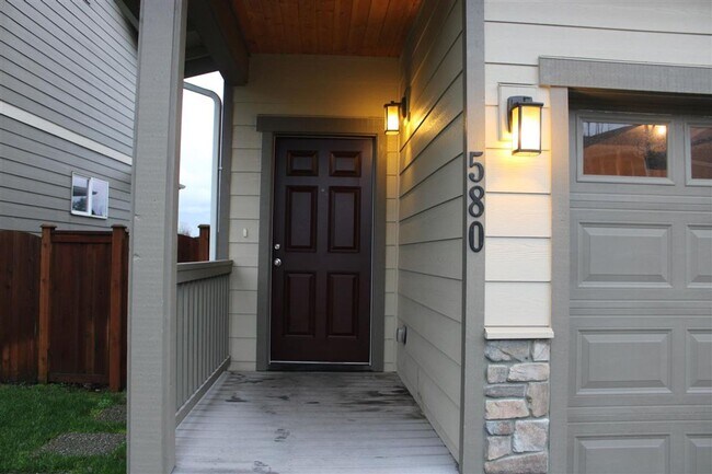 Building Photo - Gilkey 425,LLC#9