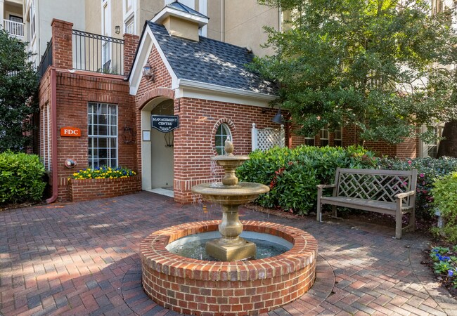 Foto del edificio - 1111 Westchester Ridge NE