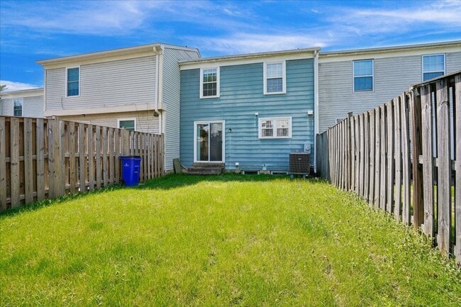 Foto del edificio - Immediate move-in at Goshen Village