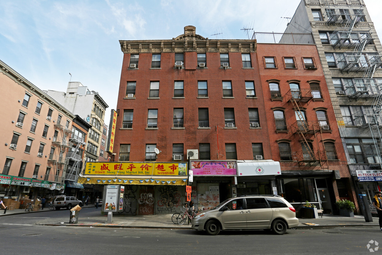 Building Photo - 51-53 Canal St