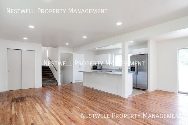 Foto del edificio - 9329 S Sneddon Dr