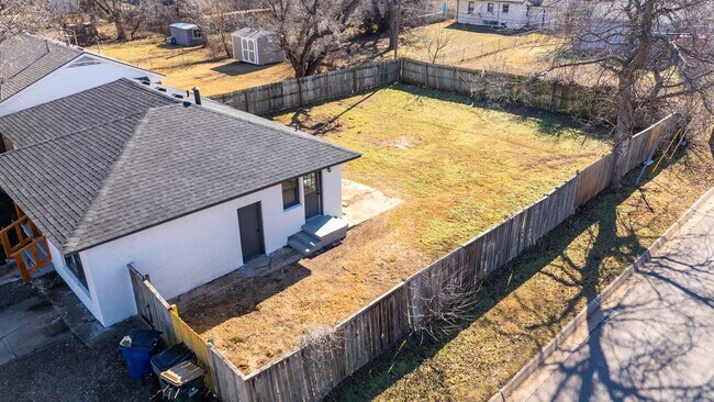 Building Photo - 3 Bedroom Rent to Own Home Available!