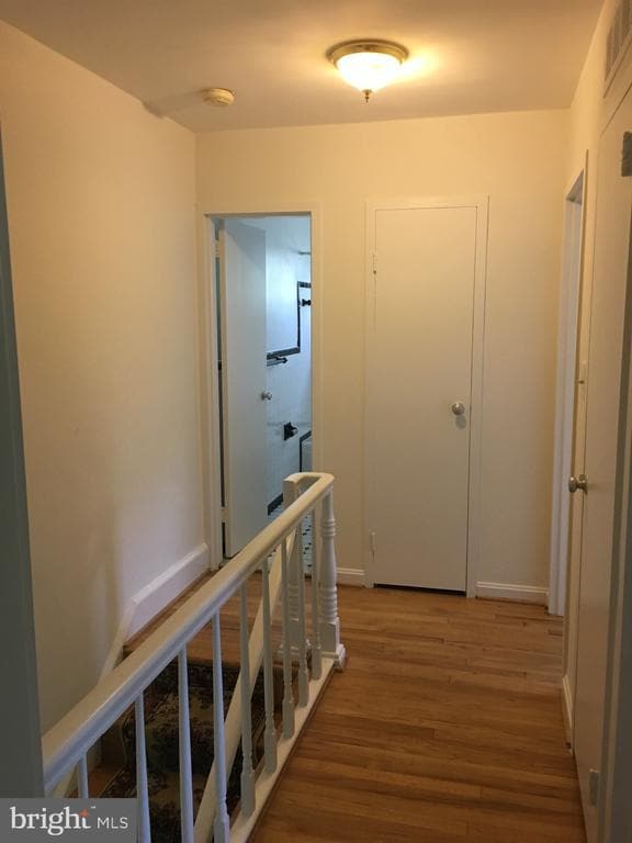 Building Photo - 5358 Pooks Hill Rd