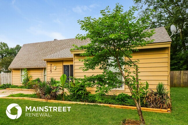 Foto del edificio - 7147 Hillshire Dr