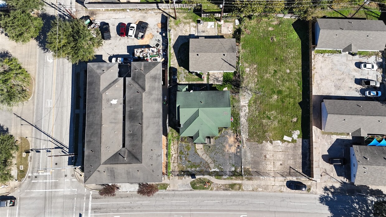 Foto principal - 2407 Southmore Blvd