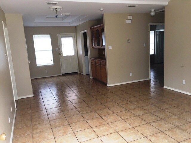 Building Photo - 2601 Cervantes Ave