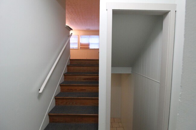Foto del edificio - 1212 Mountain View Dr