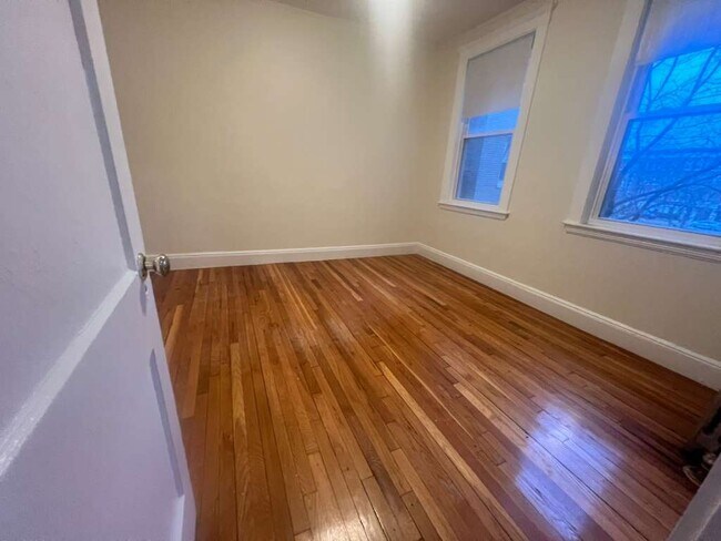 Foto del edificio - 1630 Commonwealth Ave