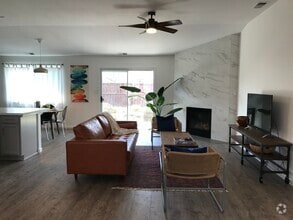 Building Photo - 2775 Stonebrook Cir