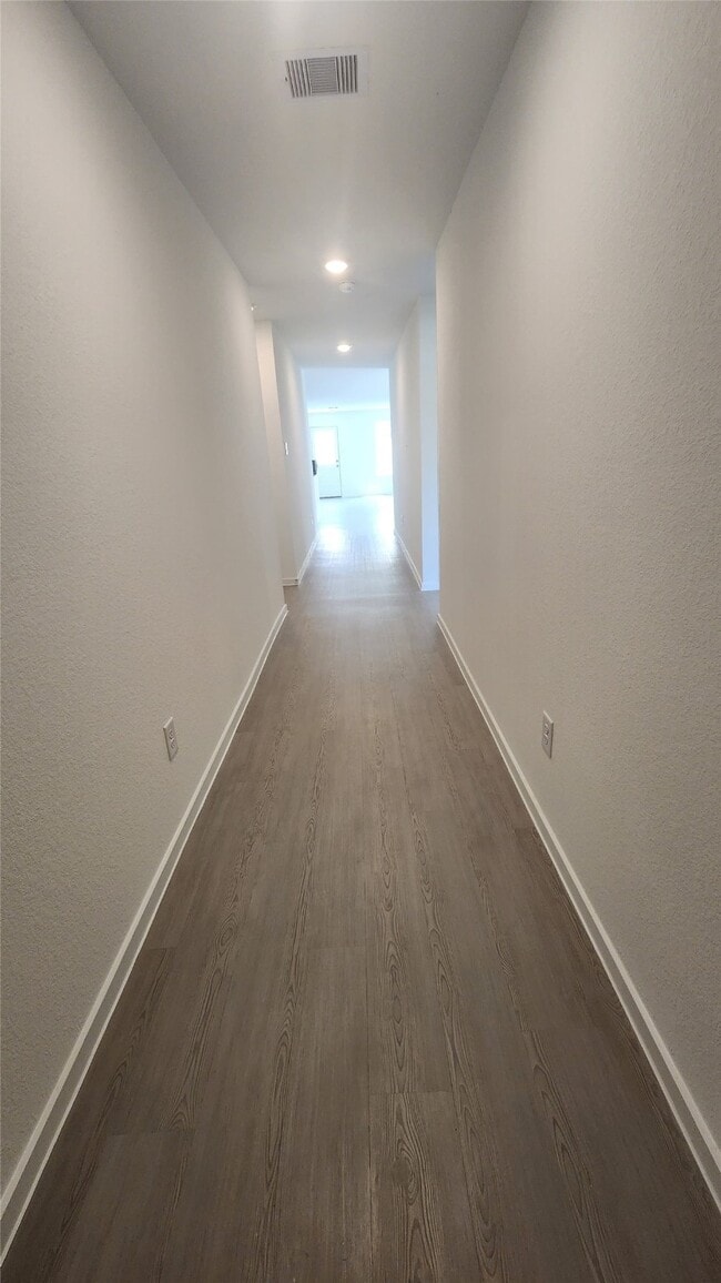Building Photo - 9238 Coral Trout Wy
