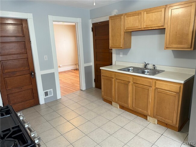 Foto del edificio - 812-814 Spencer St