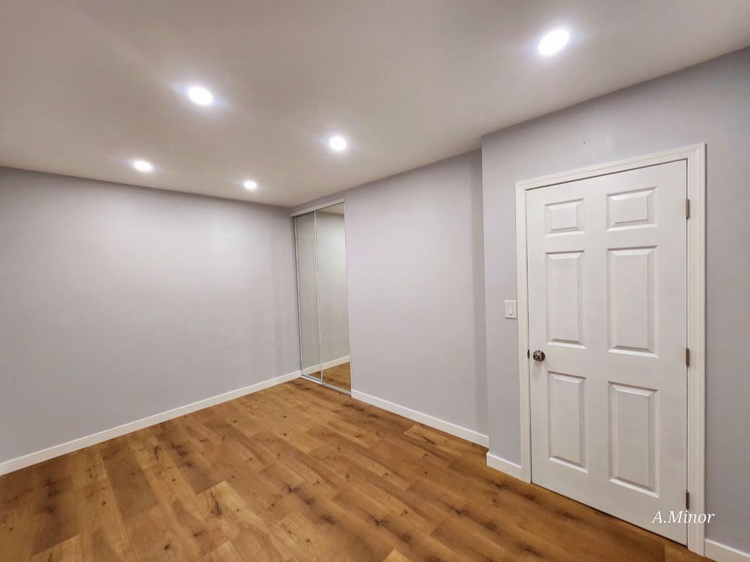 Foto principal - 525 W Almond St