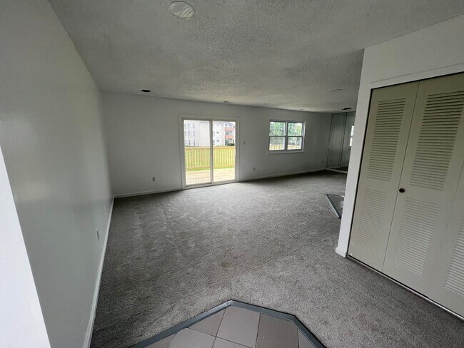 Foto del edificio - 60 Buttonwood Rd